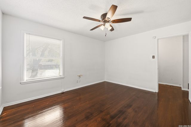 219 Sunnycrest, San Antonio, TX 78228