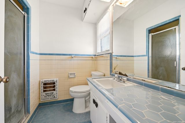 219 Sunnycrest, San Antonio, TX 78228