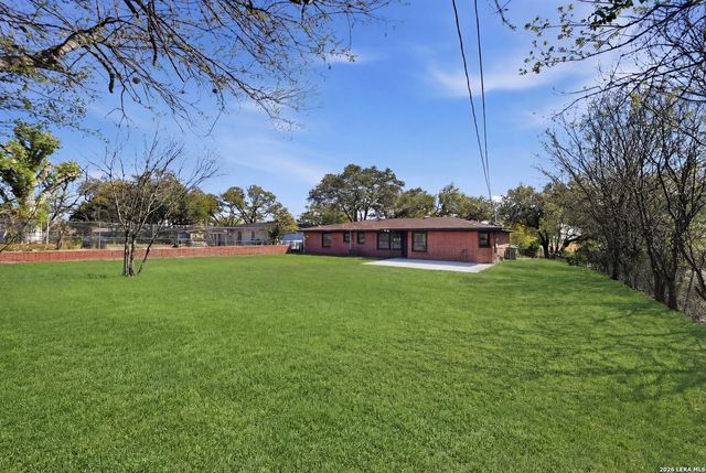 219 Sunnycrest, San Antonio, TX 78228