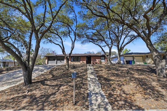 219 Sunnycrest, San Antonio, TX 78228