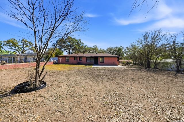 219 Sunnycrest, San Antonio, TX 78228