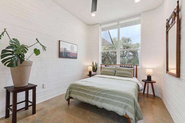 112 Red Maple LN, Georgetown, TX 78628