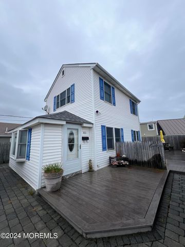 62A Inlet Drive, Point Pleasant Beach, NJ 08742