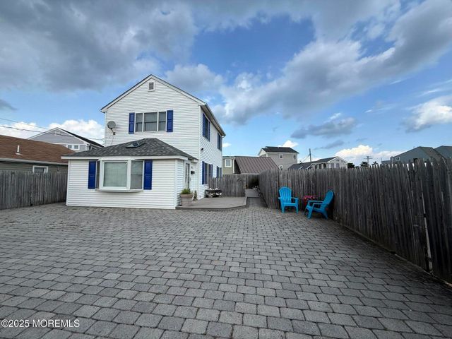 62A Inlet Drive, Point Pleasant Beach, NJ 08742