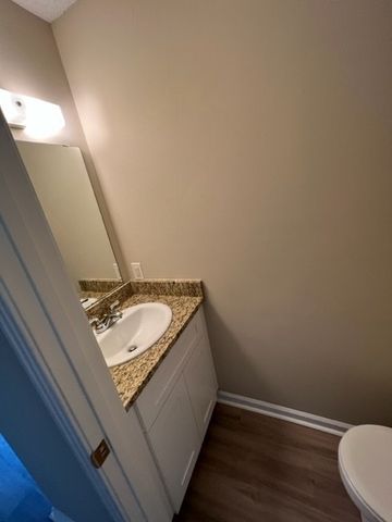 622 Castlegate Dr, Nashville, TN 37217