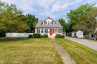 22 Oneida, Worcester, MA 01606