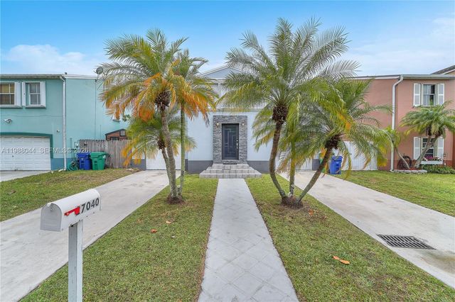 27040 SW 120th Ave Rd, Homestead, FL 33032