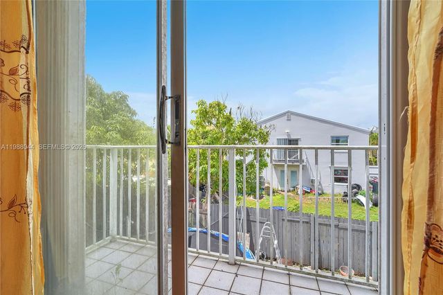 27040 SW 120th Ave Rd, Homestead, FL 33032