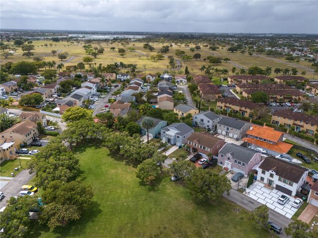 27040 SW 120th Ave Rd, Homestead, FL 33032