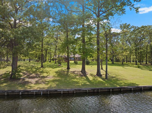 520 Private Road 5517, Alba, TX 75410