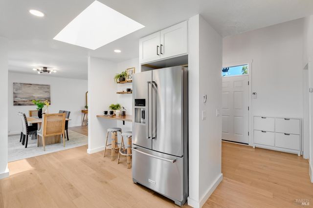 17 Channel Dr, Corte Madera, CA 94925