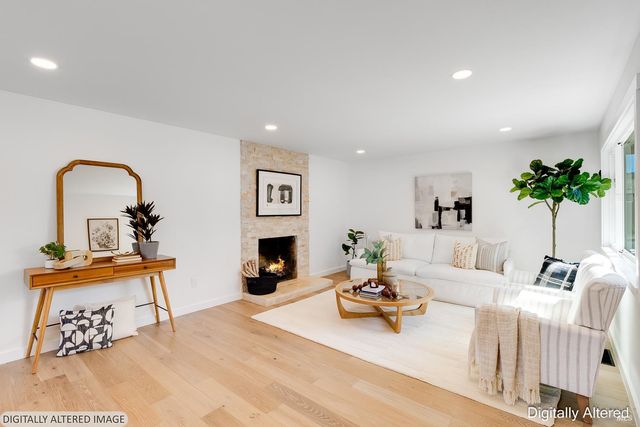 17 Channel Dr, Corte Madera, CA 94925