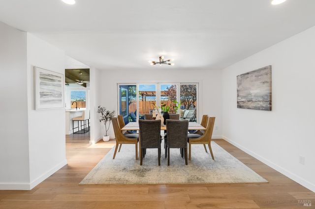 17 Channel Dr, Corte Madera, CA 94925