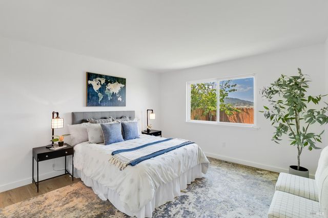 17 Channel Dr, Corte Madera, CA 94925