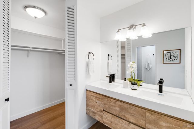 17 Channel Dr, Corte Madera, CA 94925