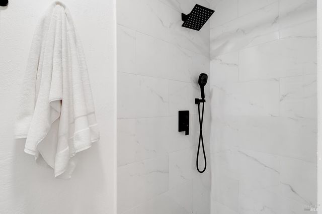 17 Channel Dr, Corte Madera, CA 94925