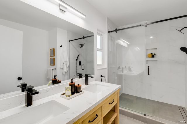 17 Channel Dr, Corte Madera, CA 94925