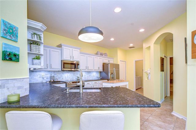 3332 CHAPEL CREEK CIRCLE, Wesley Chapel, FL 33544