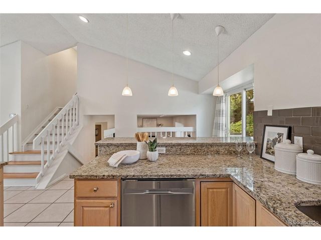 9970 Hoyt Ln, Broomfield, CO 80021