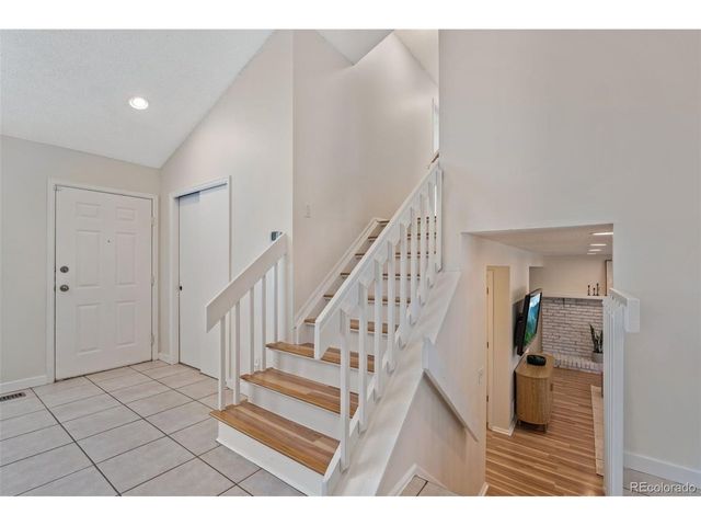 9970 Hoyt Ln, Broomfield, CO 80021