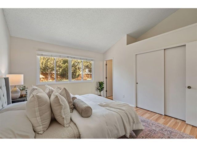 9970 Hoyt Ln, Broomfield, CO 80021