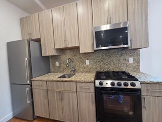 9 Sixth St 6, Chelsea, MA 02150