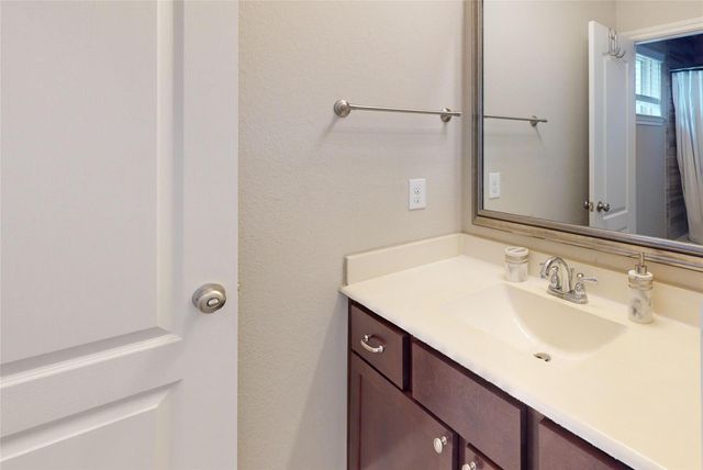 309 Serenata Woods Trail, Willis, TX 77318