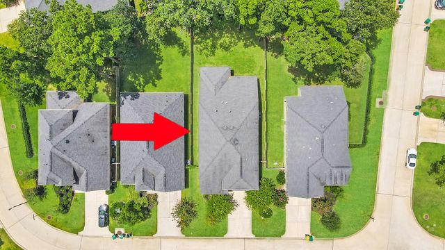 309 Serenata Woods Trail, Willis, TX 77318