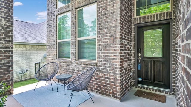 309 Serenata Woods Trail, Willis, TX 77318