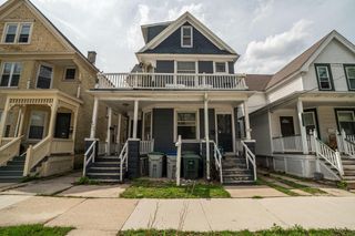 2405 Frederick AVENUE #2407, Milwaukee, WI 53211