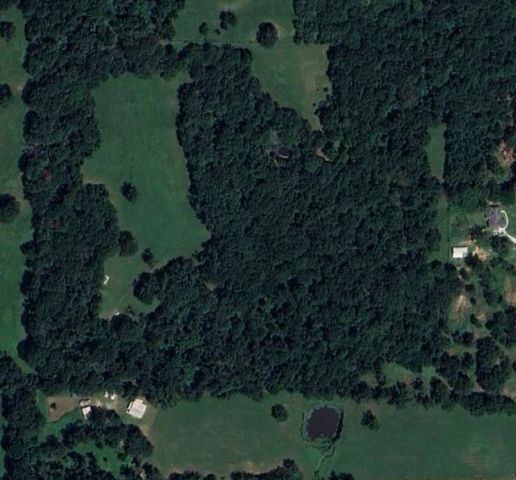 1061 County Road 1807, Yantis, TX 75497