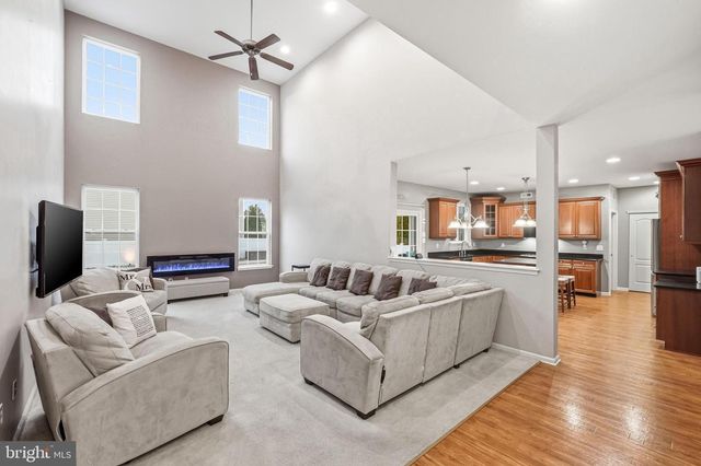 127 FOXWOOD TER, Mount Royal, NJ 08061