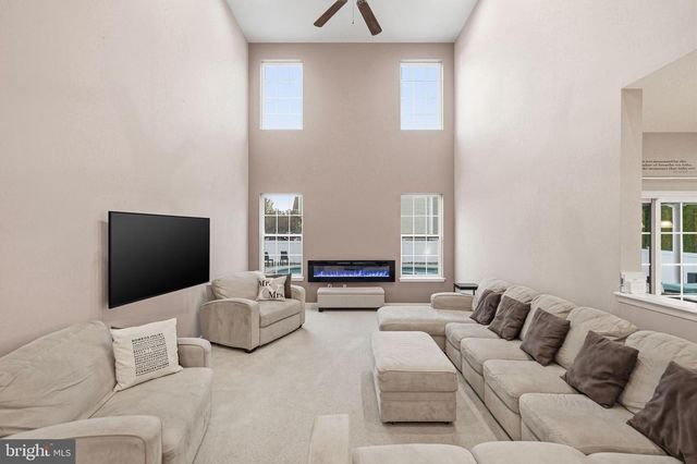 127 FOXWOOD TER, Mount Royal, NJ 08061