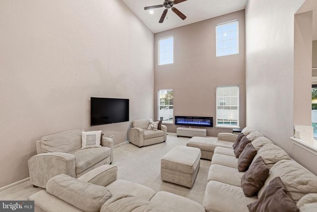 127 FOXWOOD TER, Mount Royal, NJ 08061