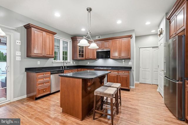 127 FOXWOOD TER, Mount Royal, NJ 08061