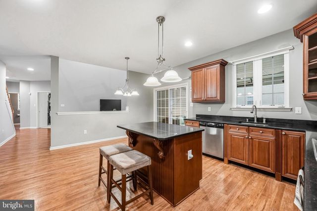 127 FOXWOOD TER, Mount Royal, NJ 08061