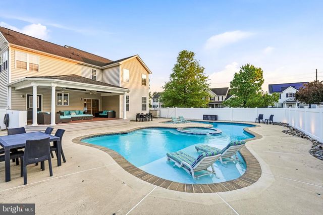 127 FOXWOOD TER, Mount Royal, NJ 08061