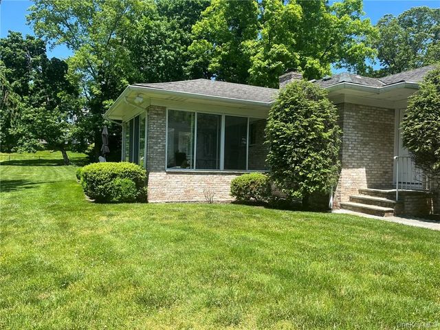 142 Oakland Avenue, Harrison, NY 10528