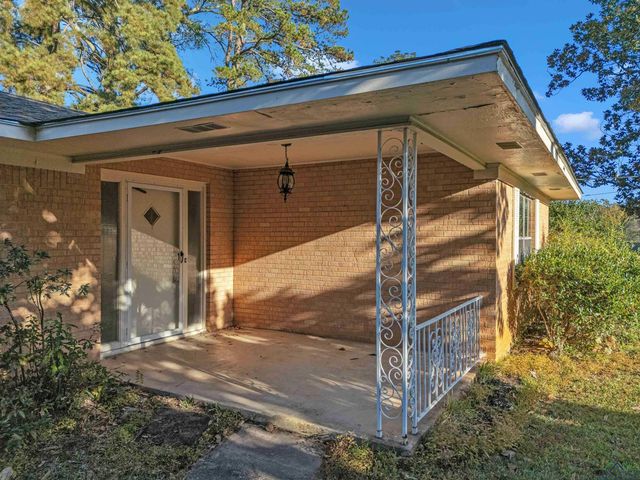 405 Hilllmont Ave, Longview, TX 75601
