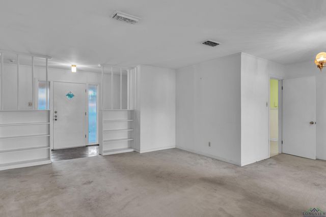 405 Hilllmont Ave, Longview, TX 75601