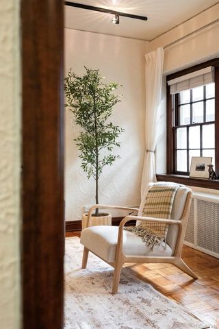 963 N Logan Street 3, Denver, CO 80203