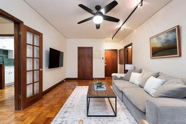 963 N Logan Street 3, Denver, CO 80203