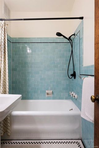 963 N Logan Street 3, Denver, CO 80203