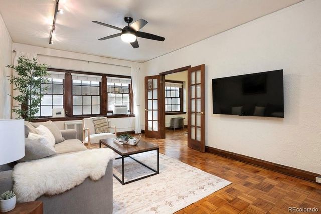 963 N Logan Street 3, Denver, CO 80203