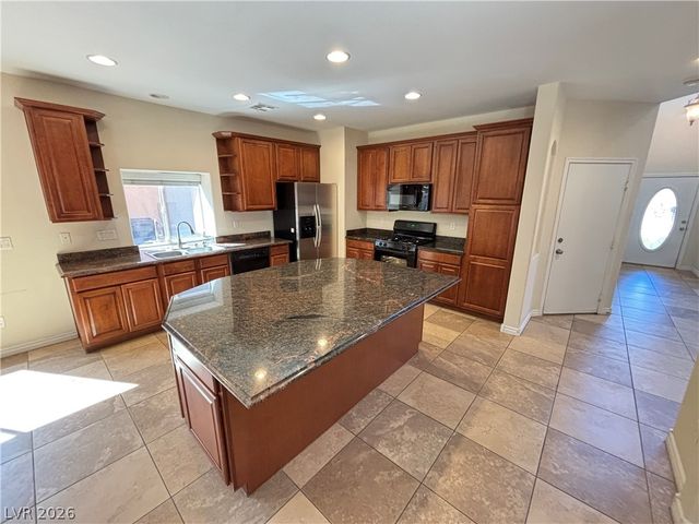 5991 Bassio Avenue, Las Vegas, NV 89141