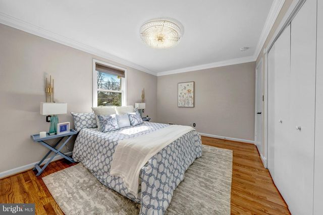 8706 BRAEBURN DR, Annandale, VA 22003