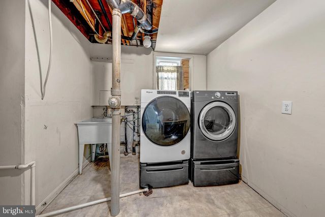 8706 BRAEBURN DR, Annandale, VA 22003