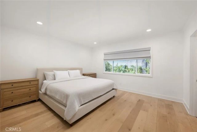 3929 El Moreno, La Crescenta, CA 91214