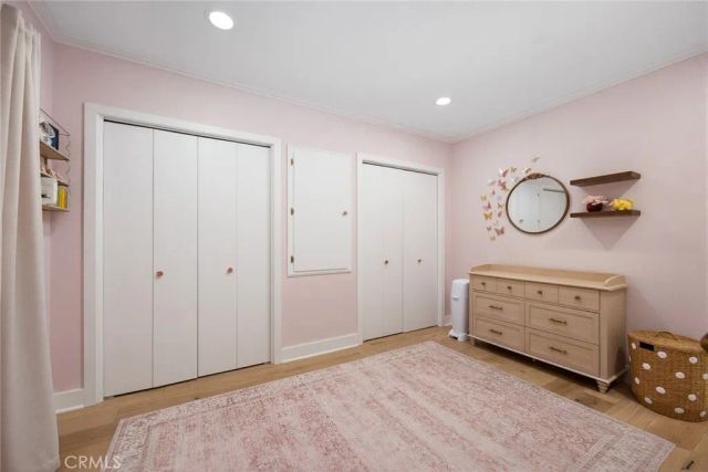 3929 El Moreno, La Crescenta, CA 91214
