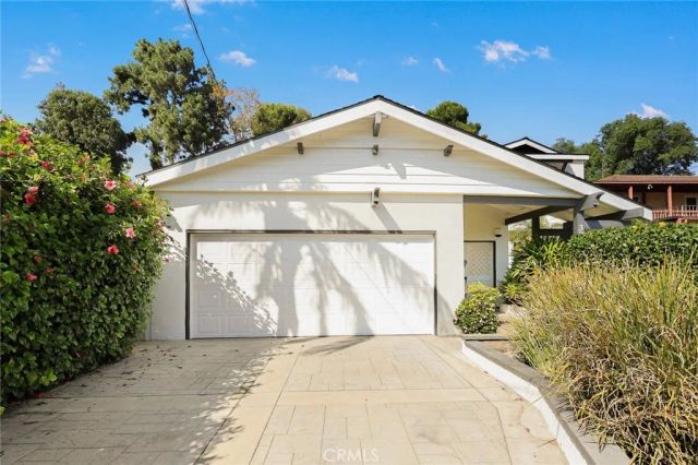 3929 El Moreno, La Crescenta, CA 91214